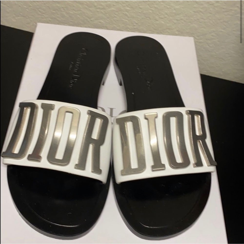 🛑SOLD🛑Dior Slides